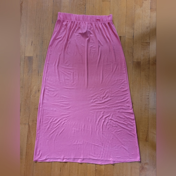 LEVI'S Women's Small Pink Long Skirt w/Elastic Waist - Picture 11 of 11